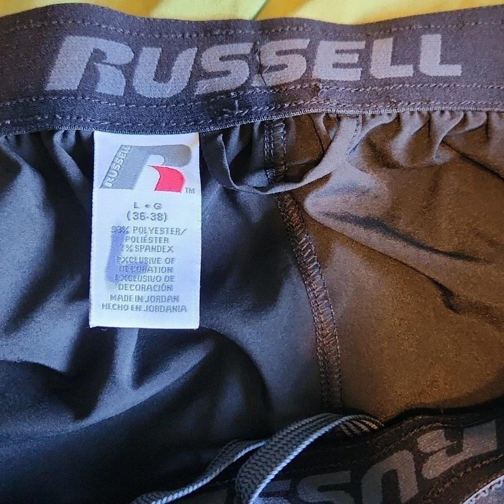 Final Sale Russell Black Athletic Shorts - Picture 10 of 12